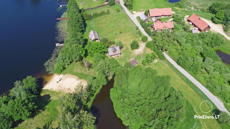 Viensēta pie ezera, no Viļņas 25km