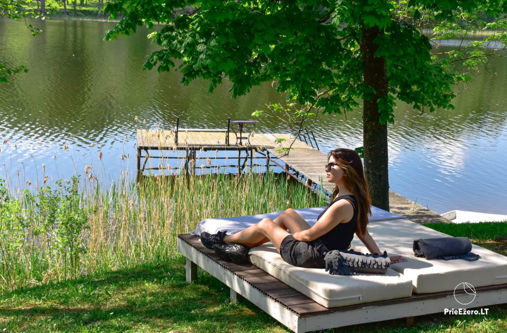 Green Harmony – Lauku sēta pie ezera: kajaki, sauna, tenisa korts, laivas - 1
