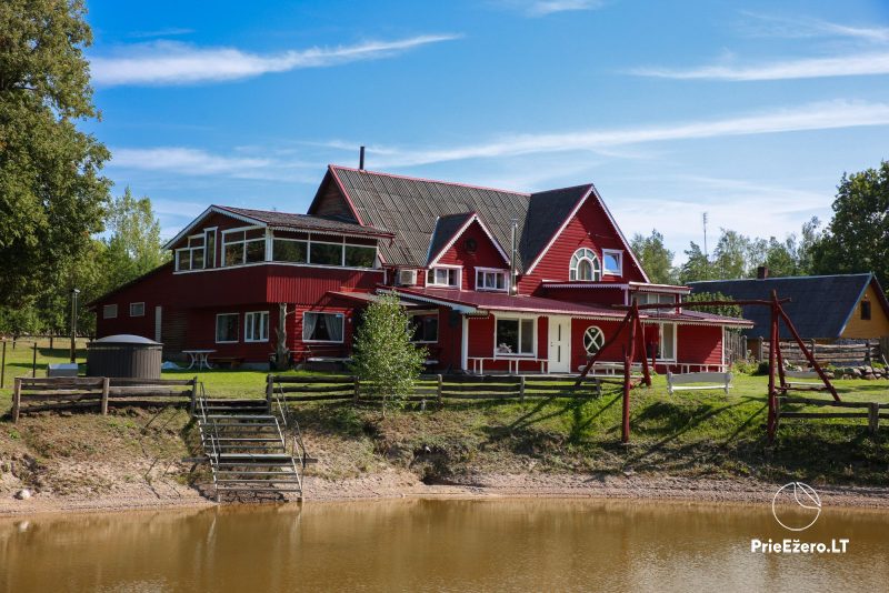 Lauku sēta Alītas rajonā Juozo vila