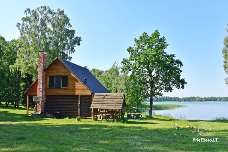 Lauku sēta ir Moletai rajonā Lietuvā, netālu Duriai ezera