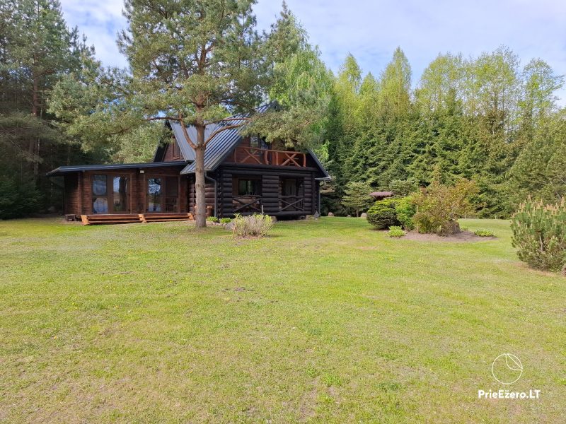 Lauku sēta pie Galstas ezera Lietuvā