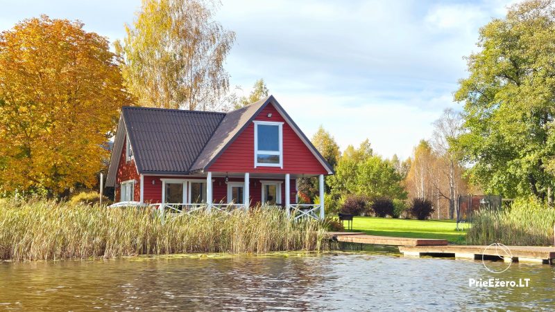 Lauku māja rajona Zarasai pie ezera Neceskas