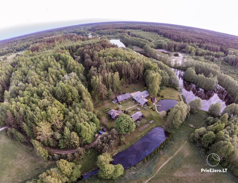 Lauku sētas īre. Nomā vienai ģimenei vai draugu kompānijai.