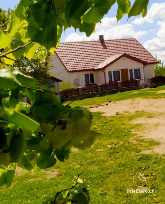 Lauku sēta pie Sejvi ezera Polijā