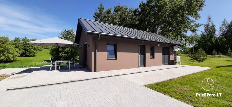 Jauna, moderna stila villa netālu no Galadusys