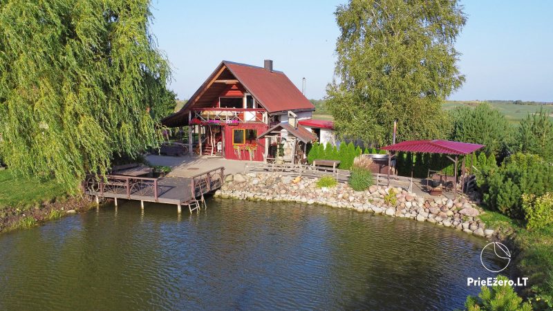 Mājas sēta Arūno pirtukė