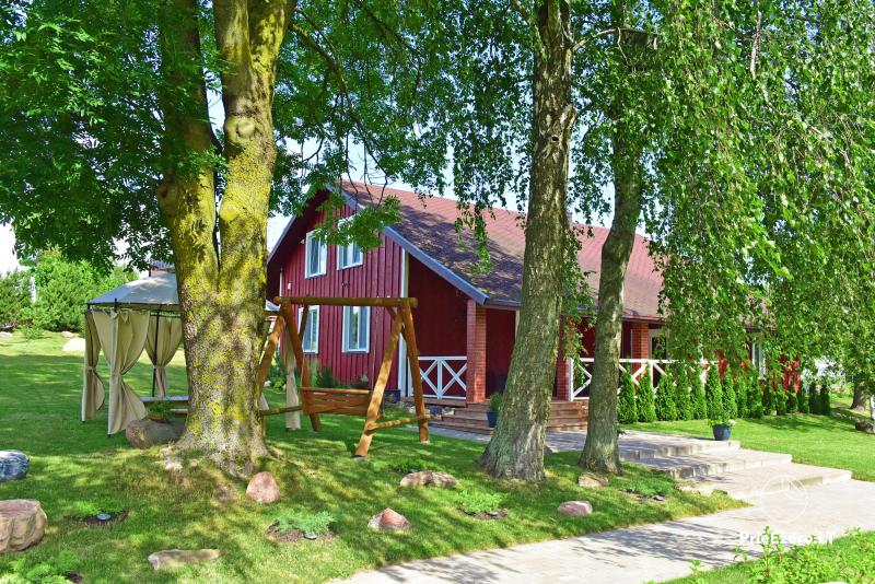 Lauku sēta Ponstube