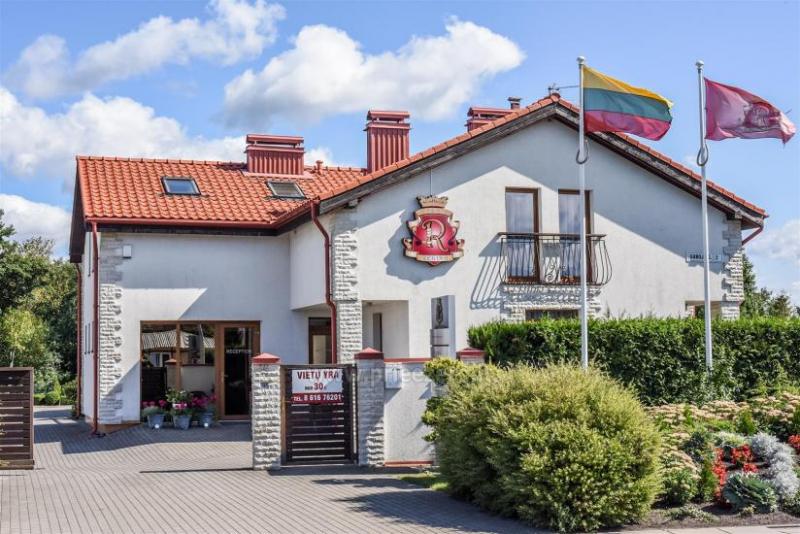 Villa Regina pie upes Sventoji