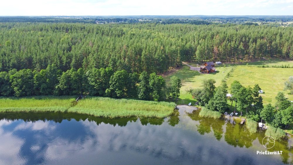 Nakšņošana pie ezera - izīrē nelielas mājiņas - 1