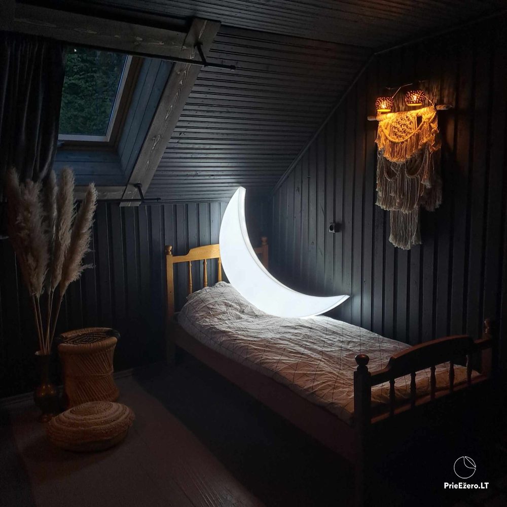 Mēness ieleja - naktsmītnes, sauna, kajaki, masāžas, izglītošanās, liela āra vanna - 1
