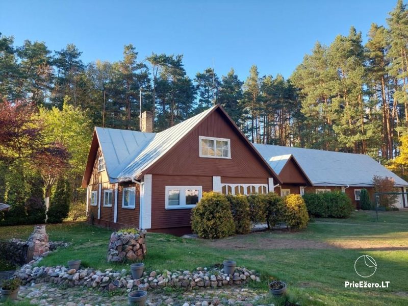 Strādnieku izmitināšana netālu no Kernaves