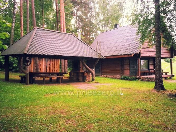 Sēta - telšu vietas un brīvdienu mājiņas Molētu rajonā pie ezera Siesartis - 1