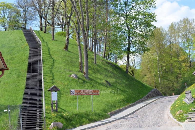 Veliuona pilskalns, Jurbarkas rajons