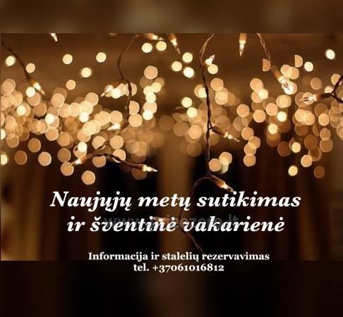 Jaungada vakars un svētku vakariņas kafejnīcā Senas bebras