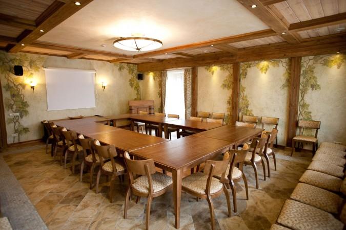 Banketu un konferenču zāles Villa DUBGIRIS Mažeiķos reģionā