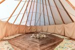 Indiešu telts - tipi. Var izmitināt līdz 30 personām - 2
